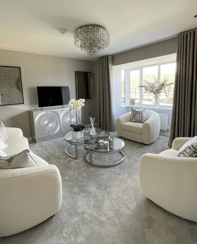 Interior Design in Low Newton: Serene Coastal Interiors for Modern Living